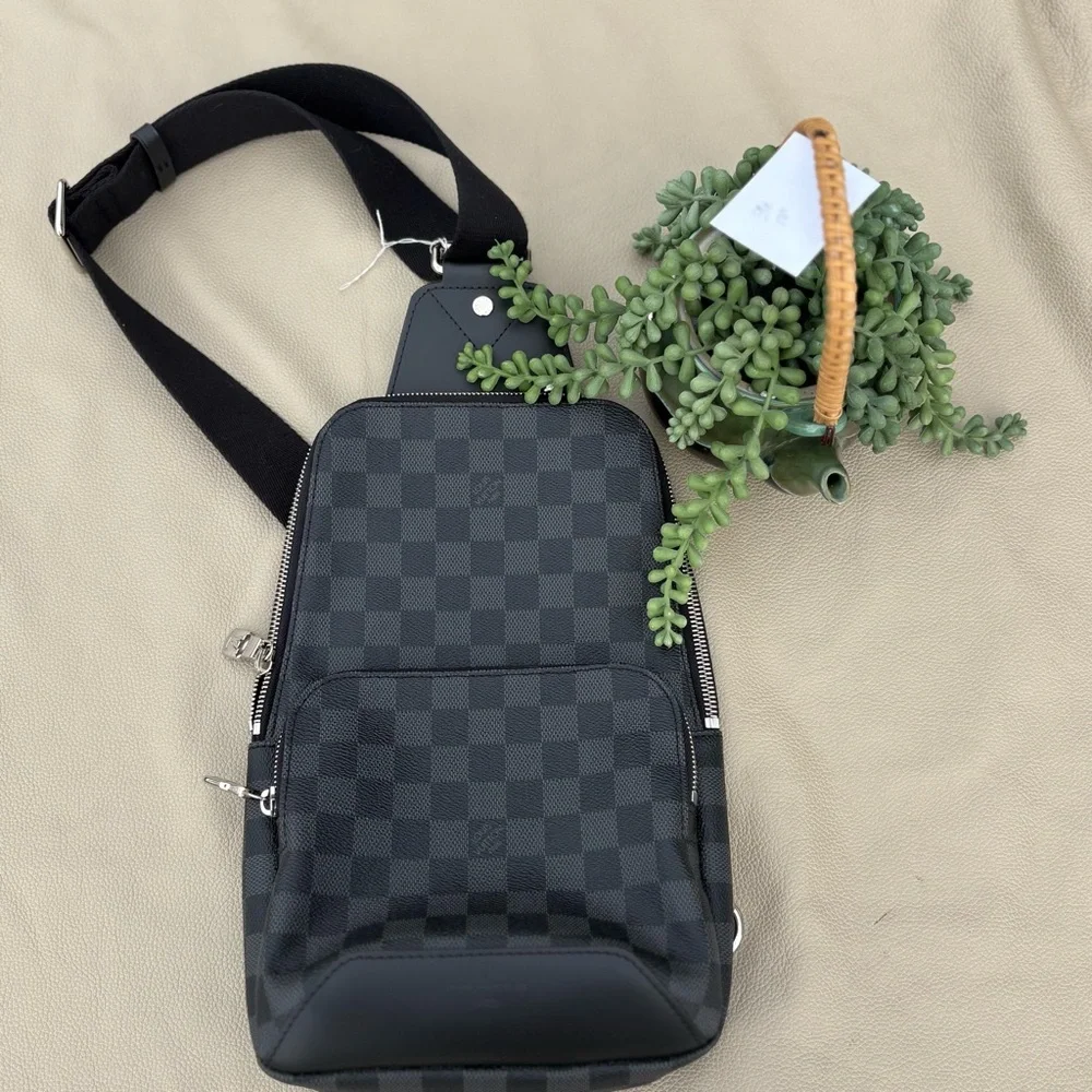 LOUIS VUITTON BLACK CHECKERED SLING BAG AUTHENTIC - Picture 2 of 12